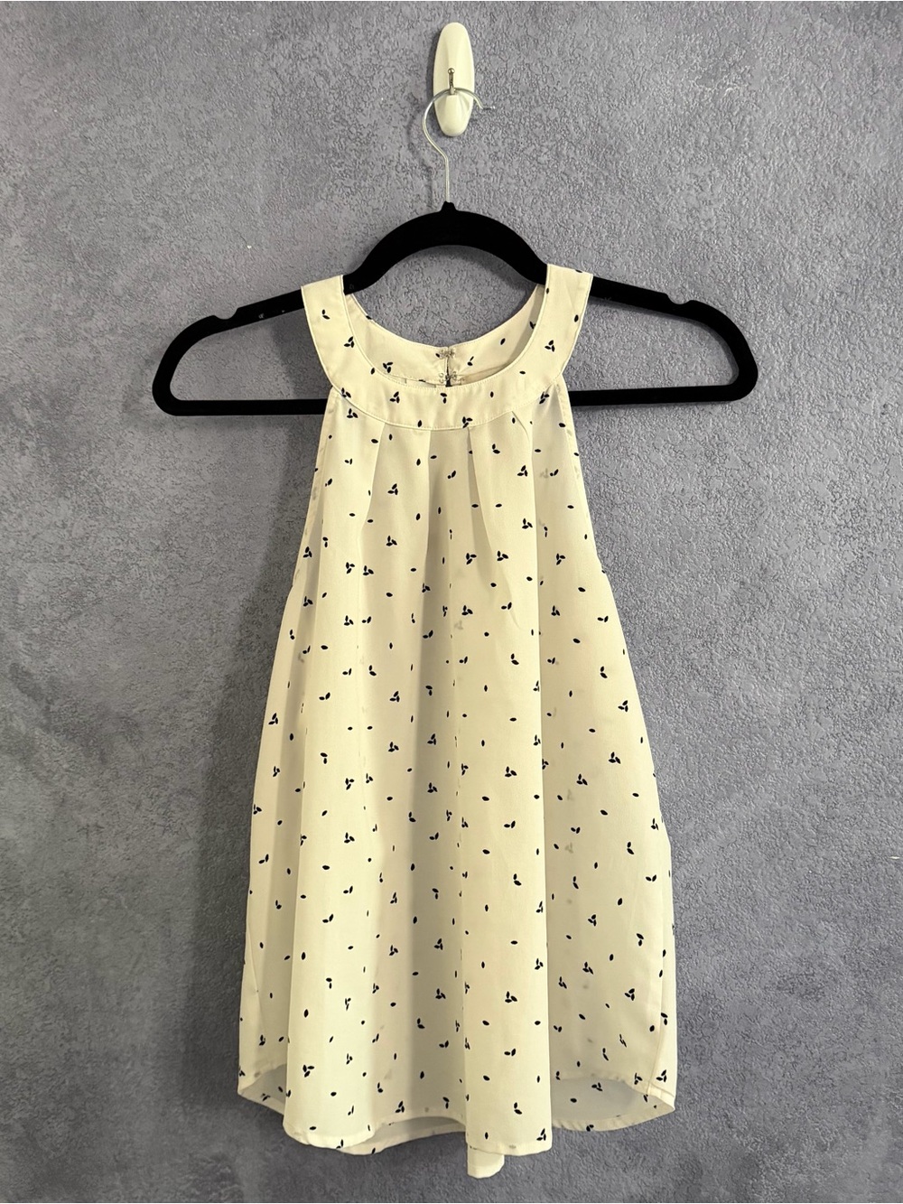 LOFT Sleeveless Blouse (Used — Excellent) • Size: S